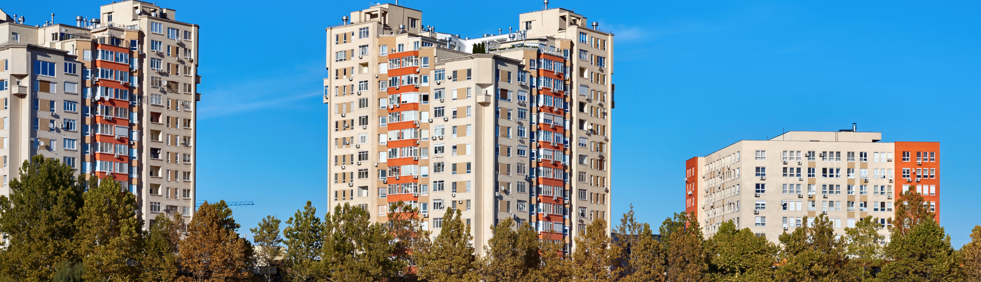Ремонт и монтаж плоской кровли для многоквартирных домов и ЖКХ